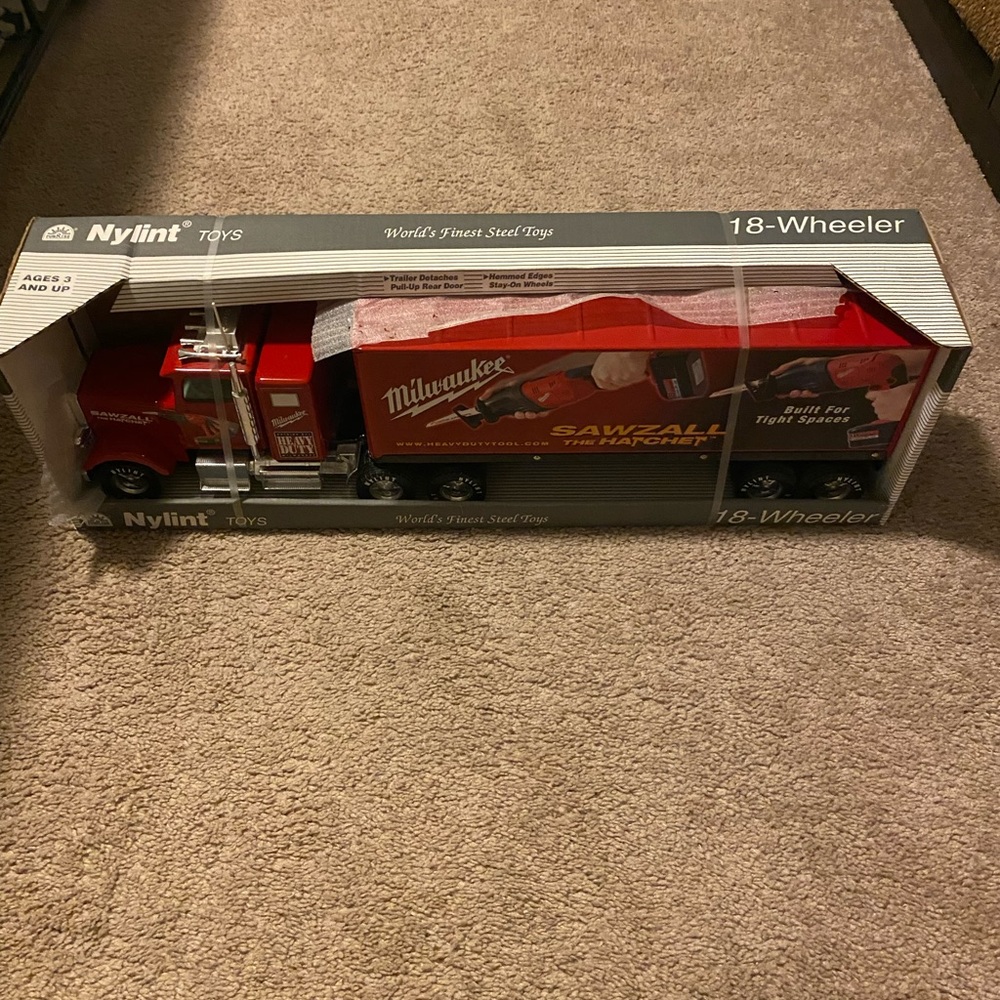 Nylint Toys, 18 wheeler, Milwaukee Tools